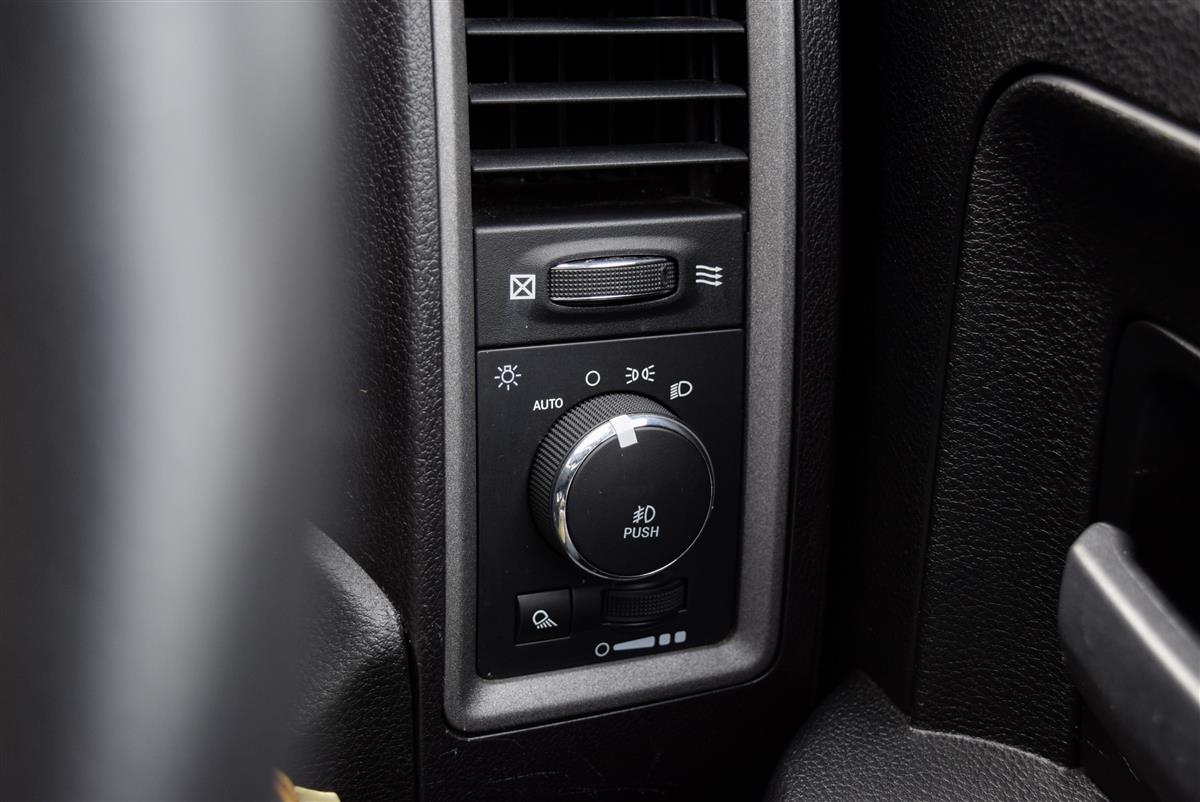 2019 Ram 1500 thumbnail