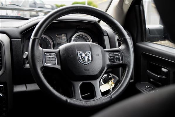 2019 Ram 1500 thumbnail