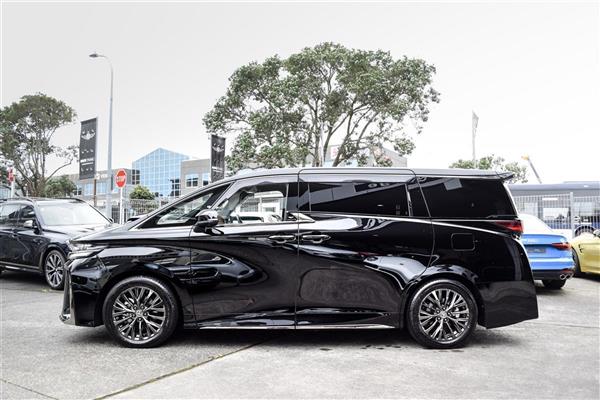 2026 Toyota Vellfire thumbnail