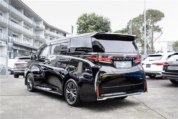 2026 Toyota Vellfire thumbnail