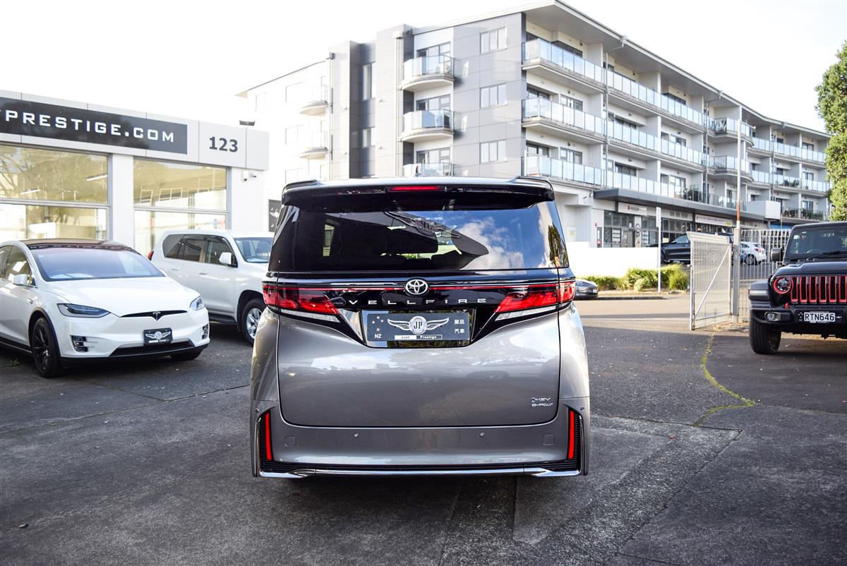 2026 Toyota Vellfire thumbnail