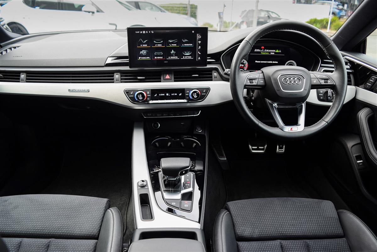 2023 Audi A5 thumbnail