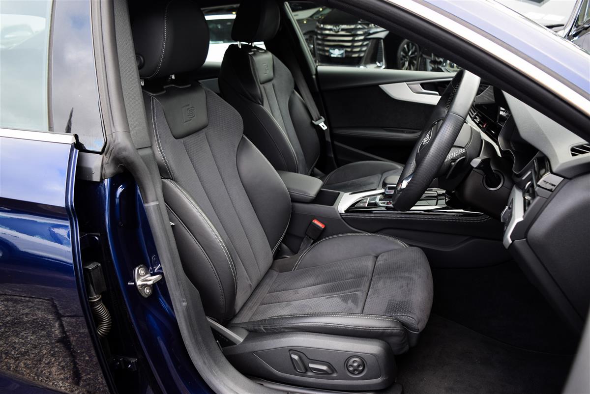 2023 Audi A5 thumbnail