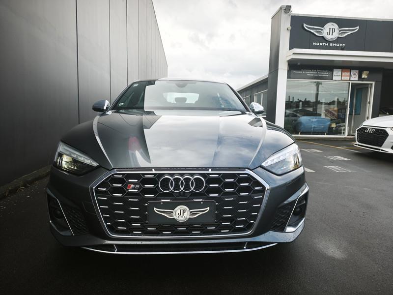 2022 Audi S5 thumbnail