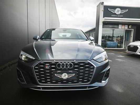 2022 Audi S5 thumbnail