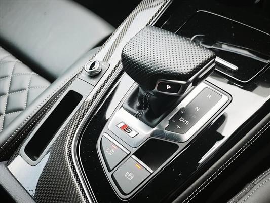2022 Audi S5 thumbnail