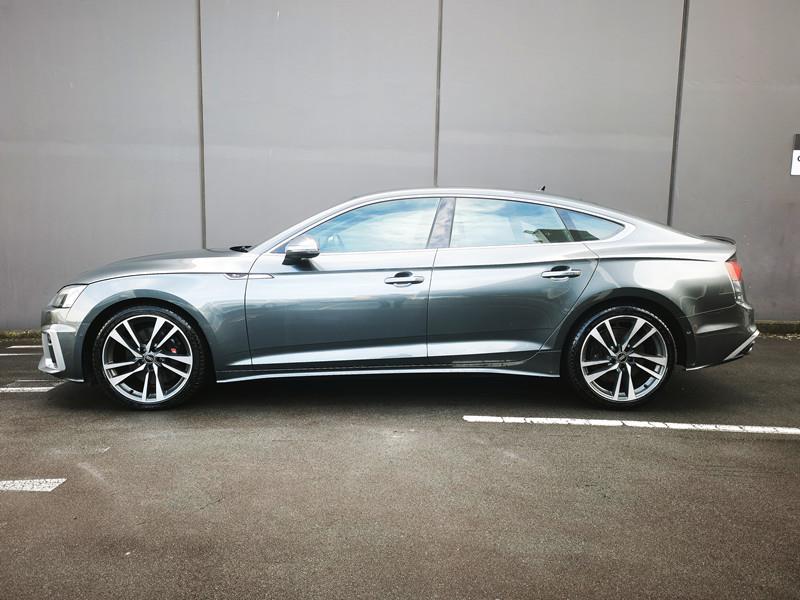 2022 Audi S5 thumbnail