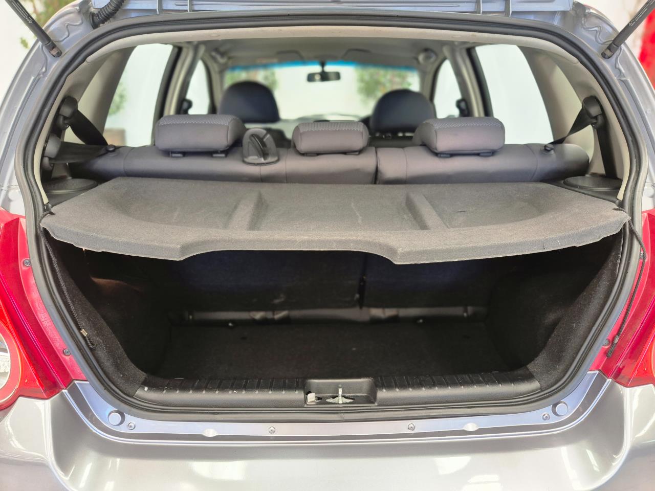 2010 Holden Barina thumbnail