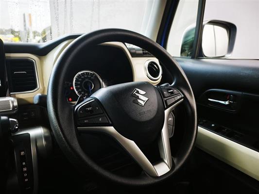 2021 Suzuki XBee thumbnail