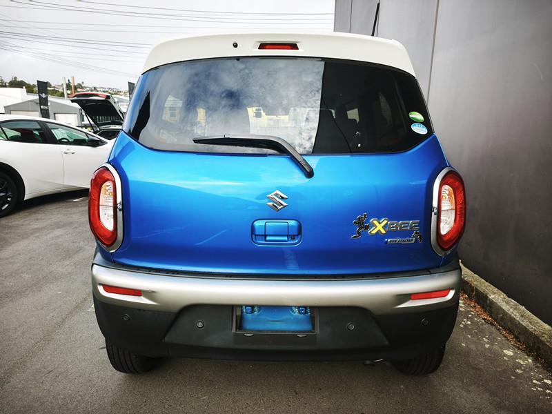2021 Suzuki XBee thumbnail