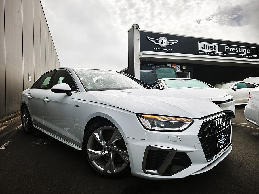 2021 Audi A4 thumbnail