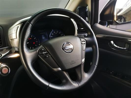 2018 Nissan Elgrand thumbnail