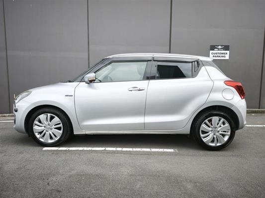 2018 Suzuki Swift thumbnail