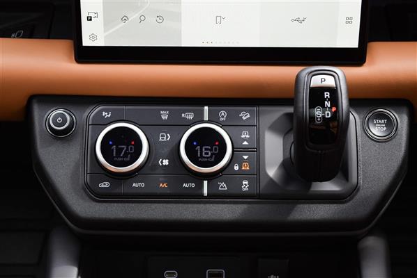 2024 Land Rover Defender thumbnail