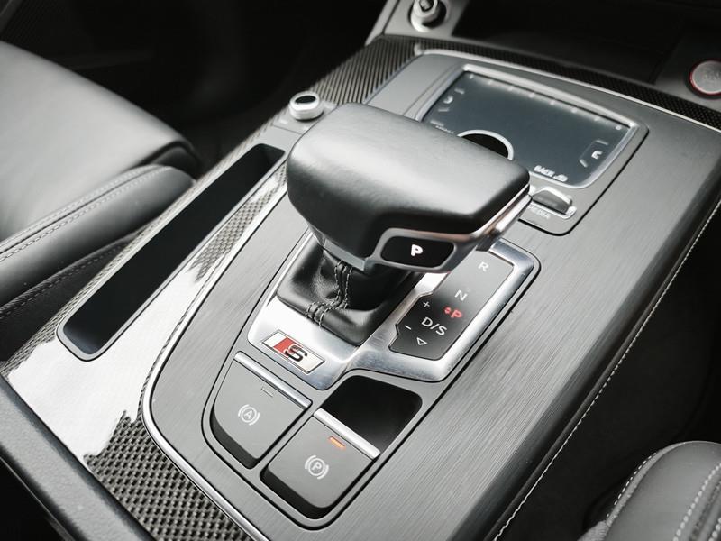 2018 Audi SQ5 thumbnail