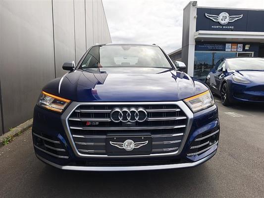 2018 Audi SQ5 thumbnail