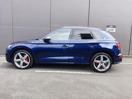 2018 Audi SQ5 thumbnail