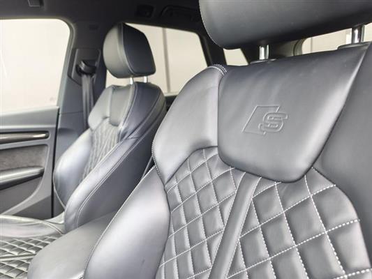 2018 Audi SQ5 thumbnail
