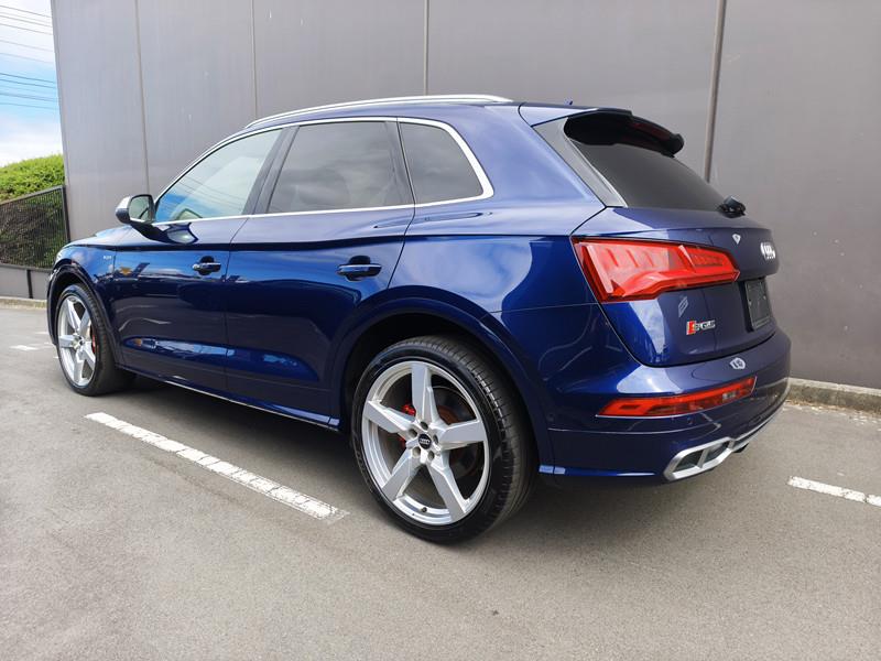 2018 Audi SQ5 thumbnail