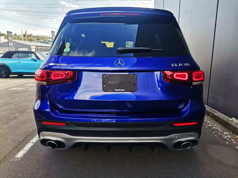 2023 Mercedes-Benz GLB thumbnail