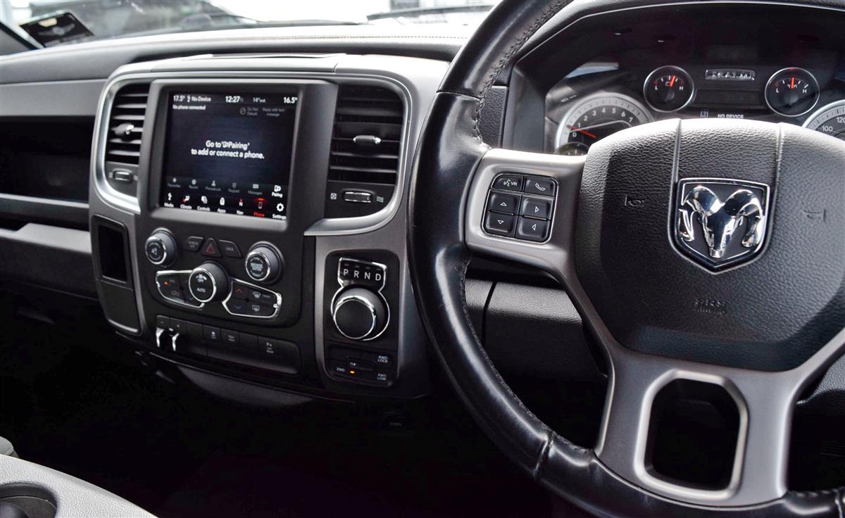 2023 Ram 1500 thumbnail