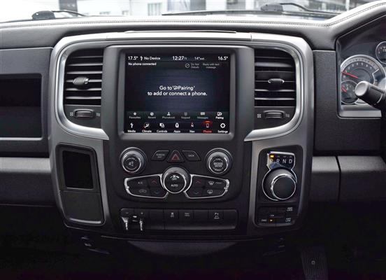 2023 Ram 1500 thumbnail