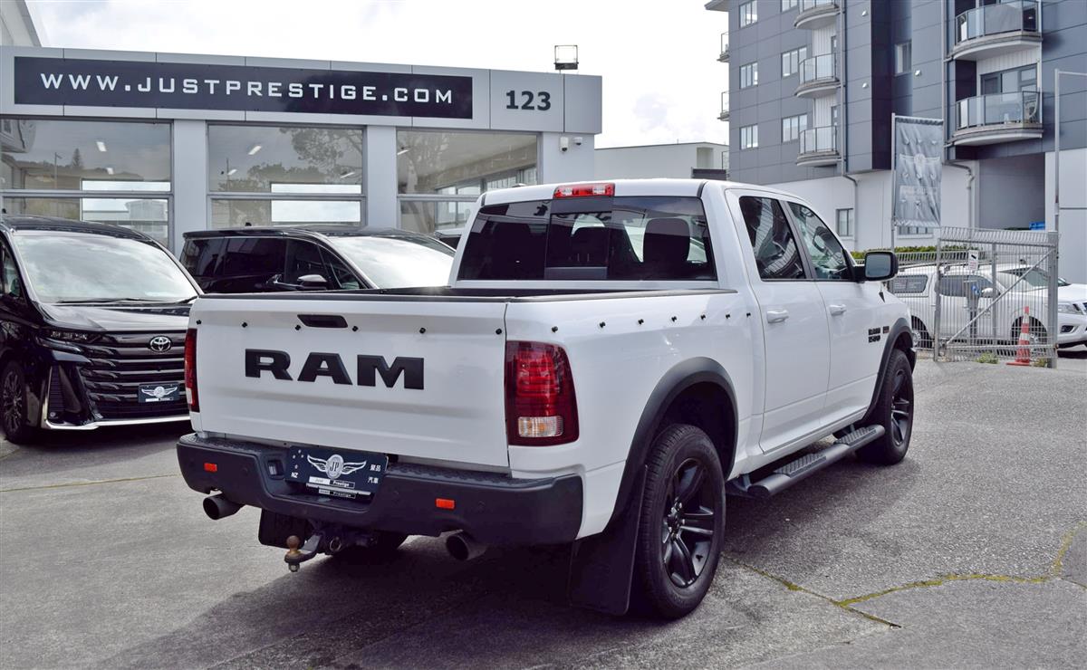 2023 Ram 1500 thumbnail