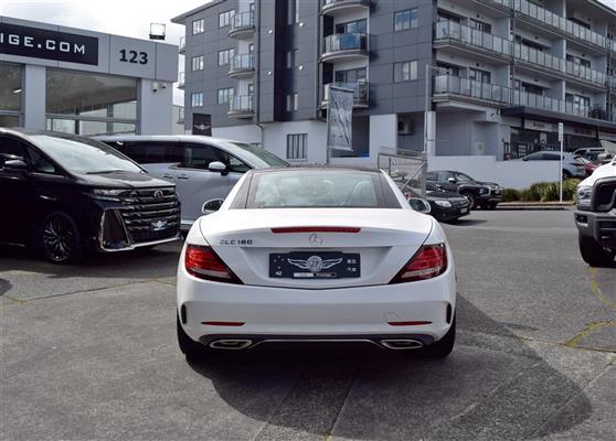 2019 Mercedes-Benz SLC thumbnail