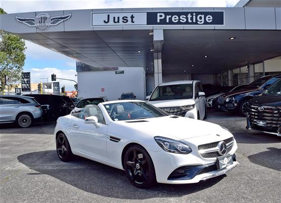 2019 Mercedes-Benz SLC thumbnail