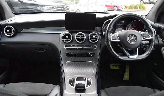 2019 Mercedes-Benz GLC thumbnail