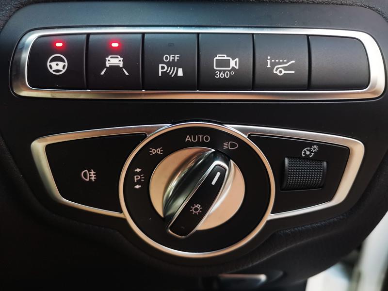 2018 Mercedes-Benz GLC thumbnail