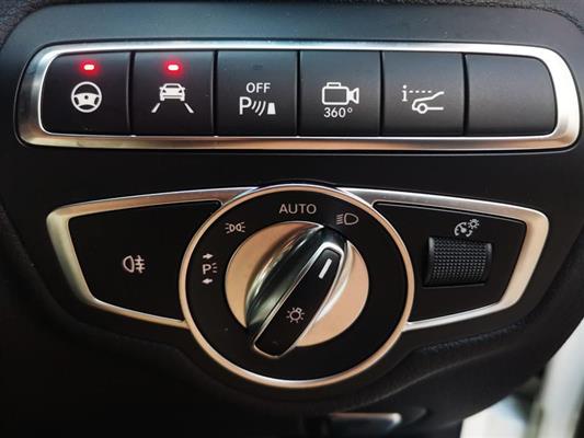 2018 Mercedes-Benz GLC thumbnail