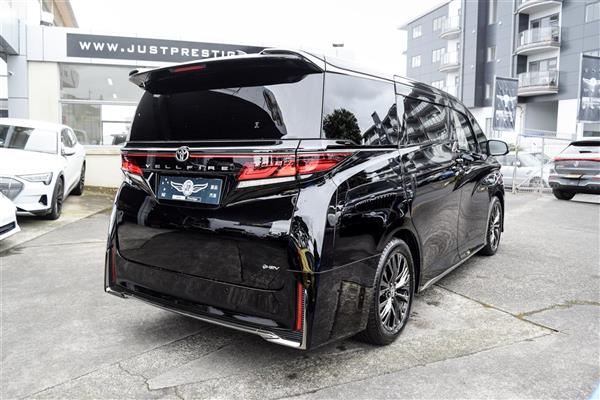 2025 Toyota Vellfire thumbnail