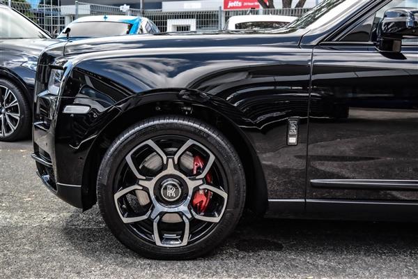 2024 Rolls-Royce Cullinan thumbnail