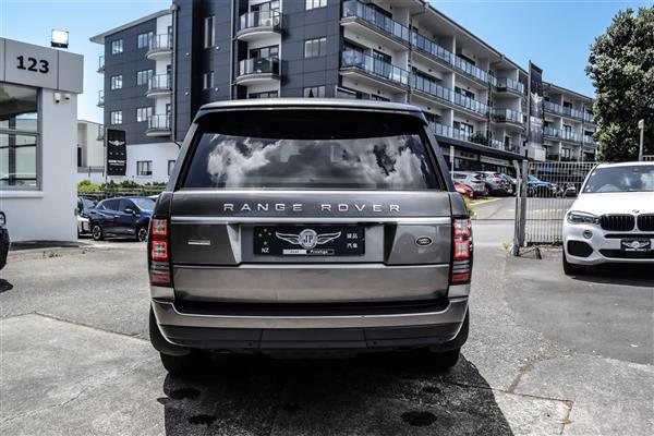2017 Land Rover Range thumbnail