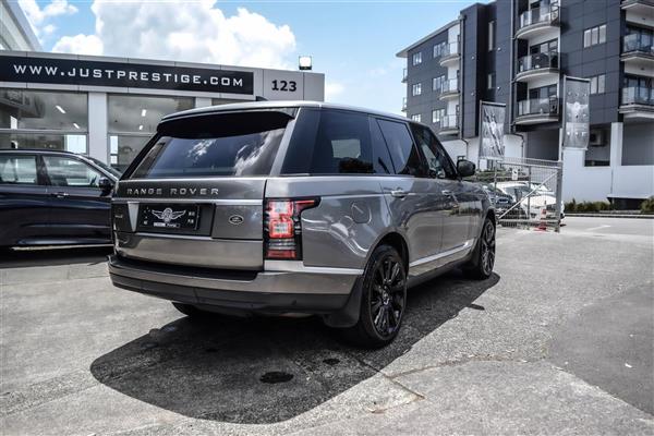 2017 Land Rover Range thumbnail