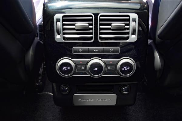 2017 Land Rover Range thumbnail