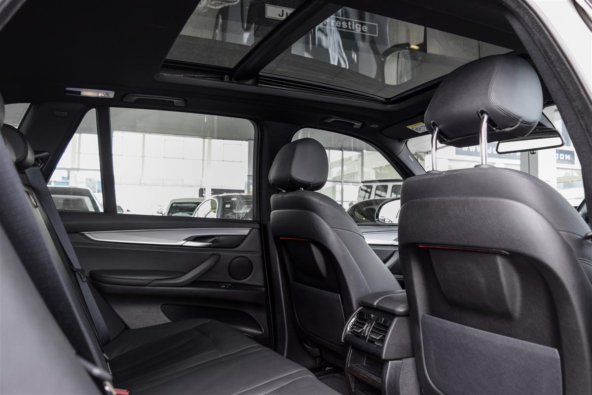 2016 BMW X5 thumbnail