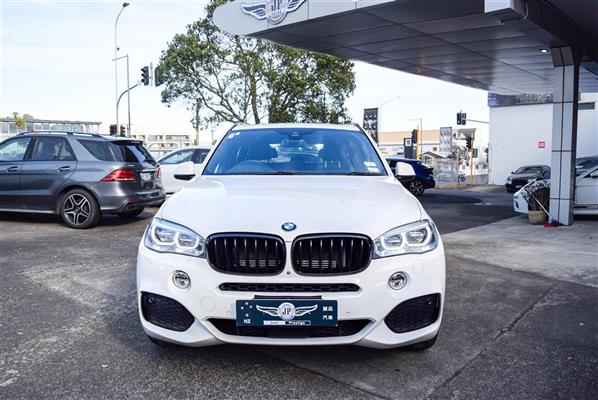 2016 BMW X5 thumbnail