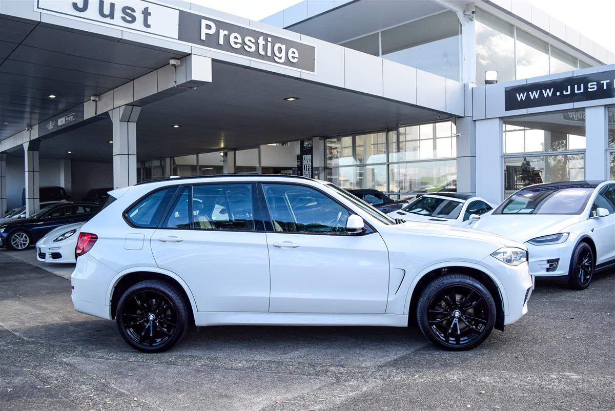 2016 BMW X5 thumbnail