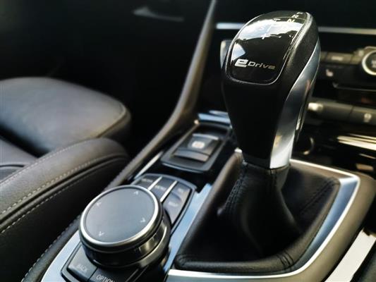 2017 BMW 225xe thumbnail