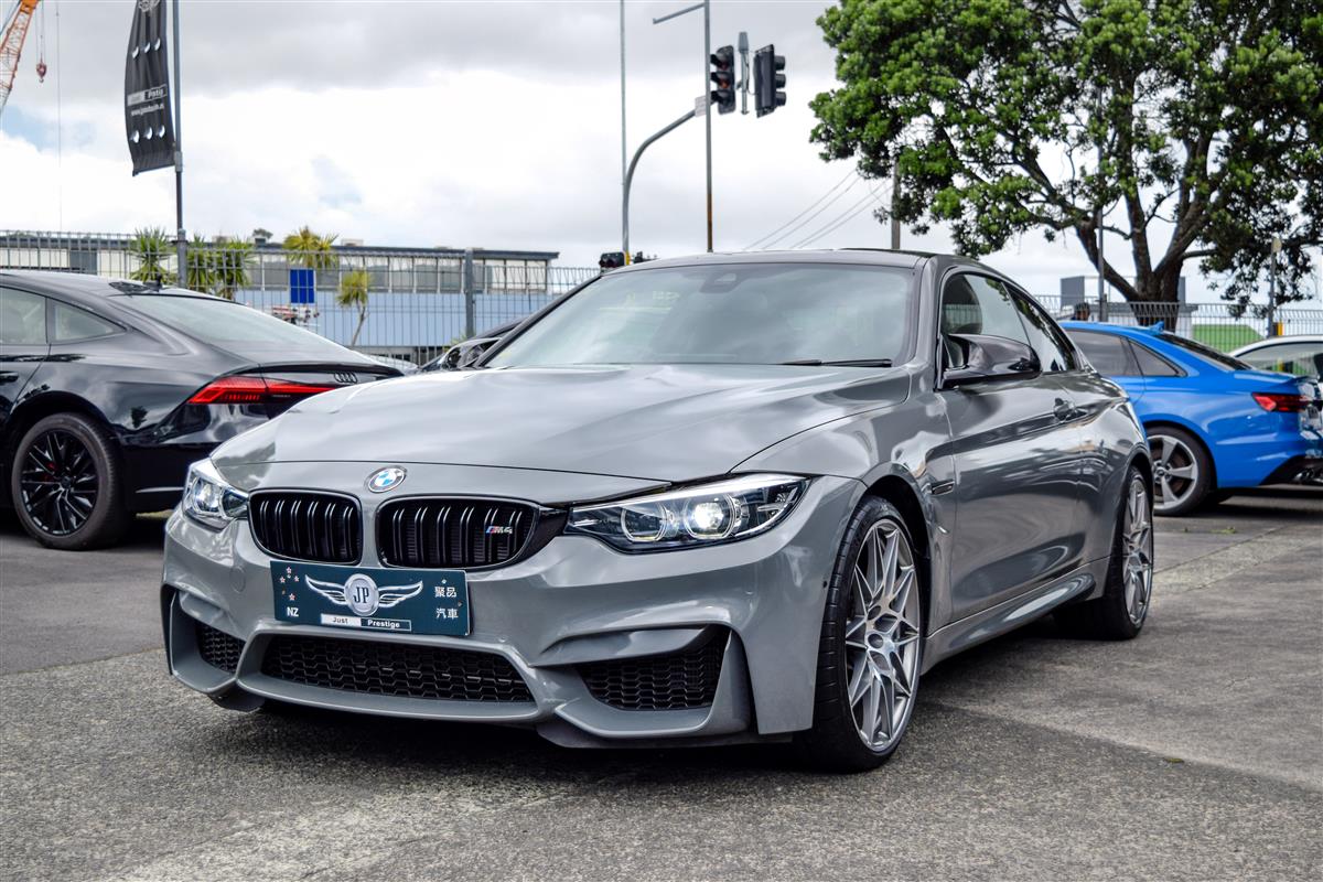 2020 BMW M4 thumbnail