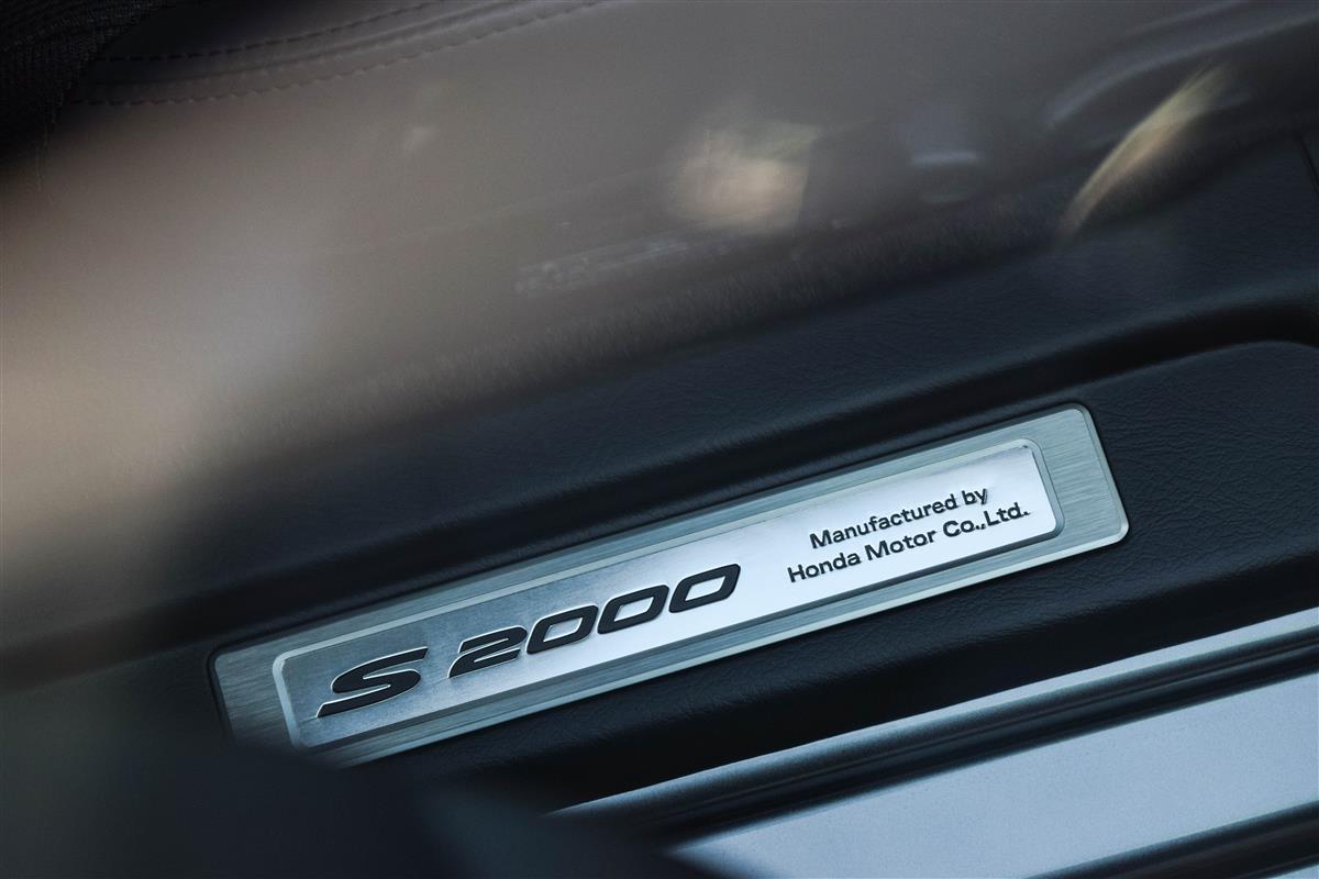 2009 Honda S2000 thumbnail