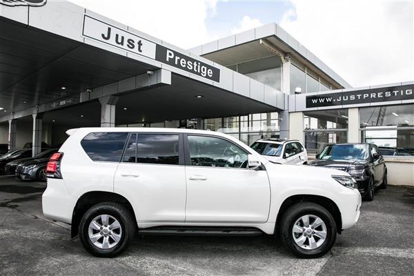 2020 Toyota Land thumbnail