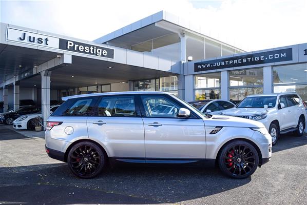 2017 Land Rover Range thumbnail