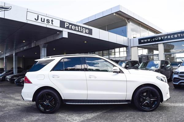 2017 Mercedes-Benz GLE thumbnail