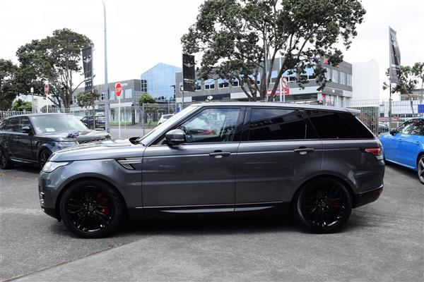 2017 Land Rover Range thumbnail
