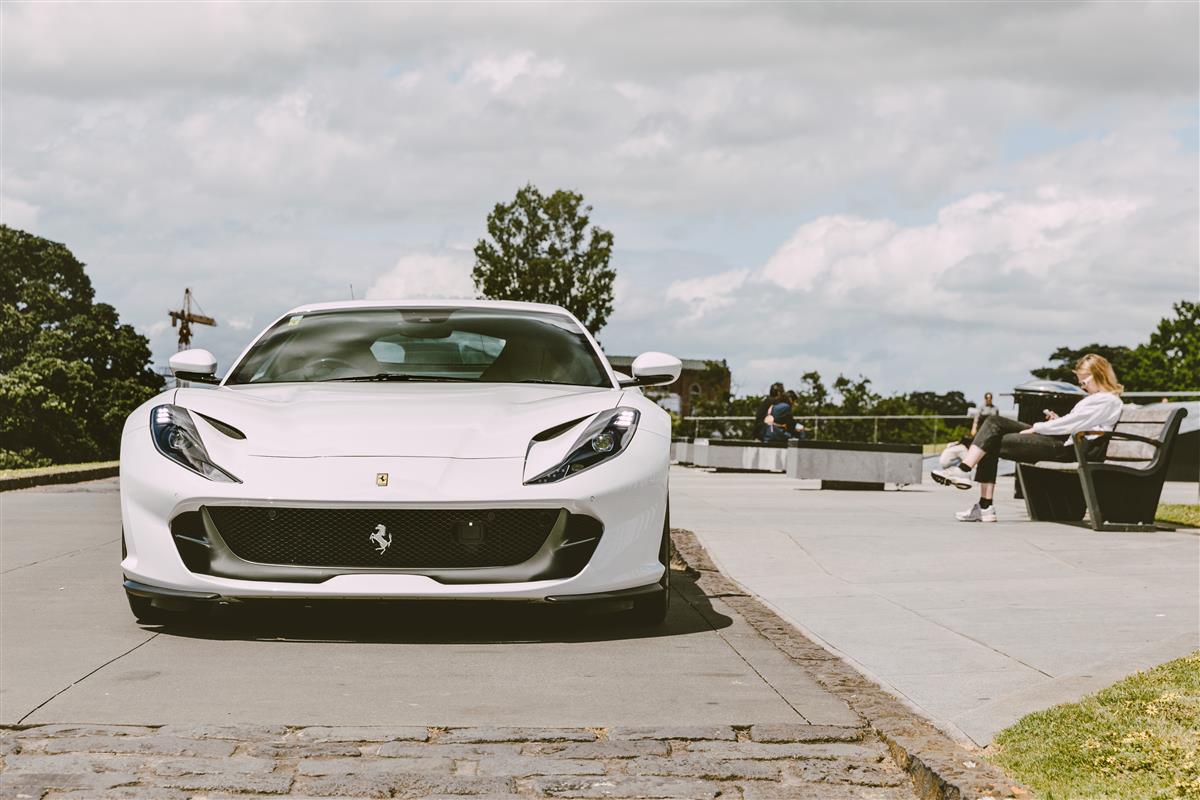2020 Ferrari 812 thumbnail