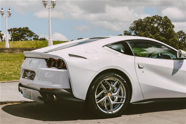 2020 Ferrari 812 thumbnail