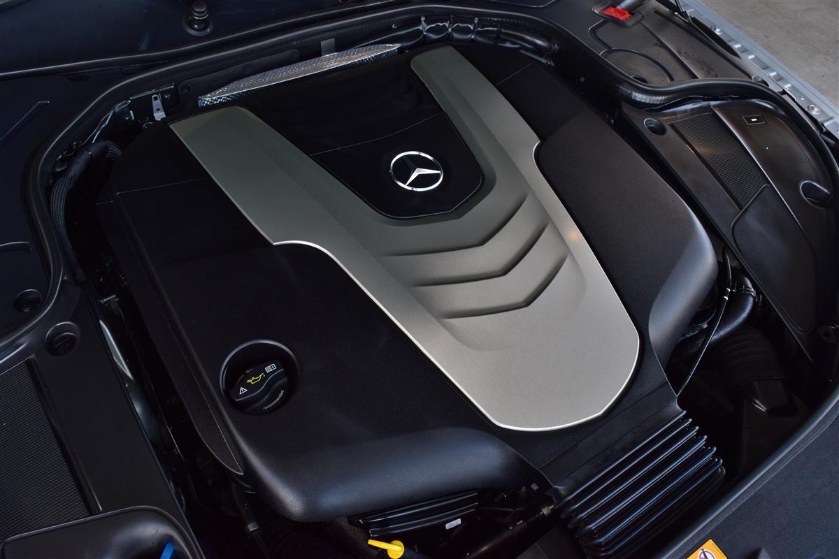 2017 Mercedes-Benz S thumbnail